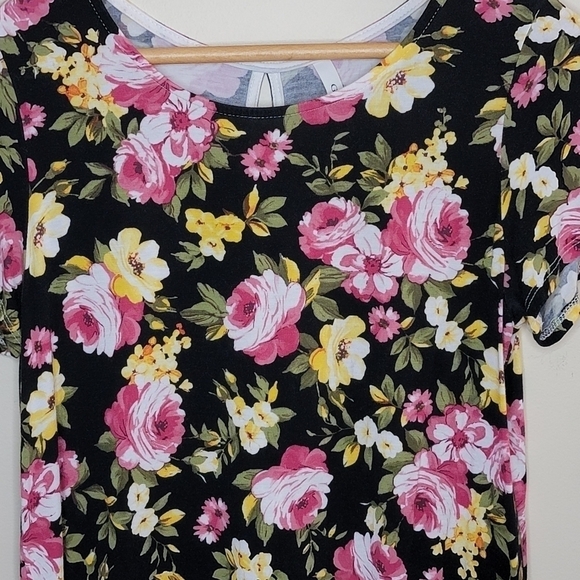 Gilli | Black Pink Yellow Floral Short Sleeve Top Size Medium - Picture 6 of 7